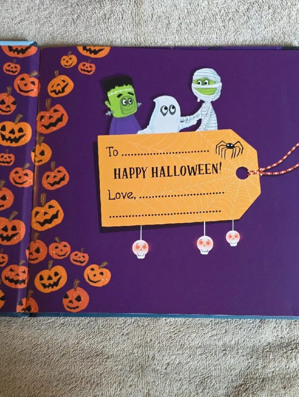 Trick or Treat in Minnesota - Halloween Kids Book.
